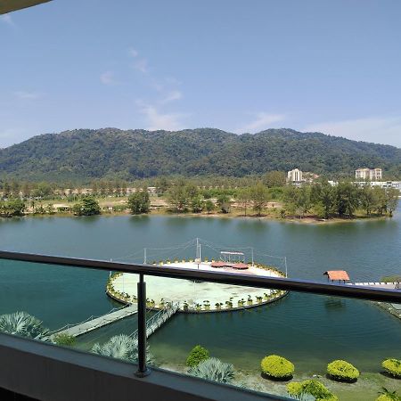 Marina Island Couple Home Stay لومو المظهر الخارجي الصورة